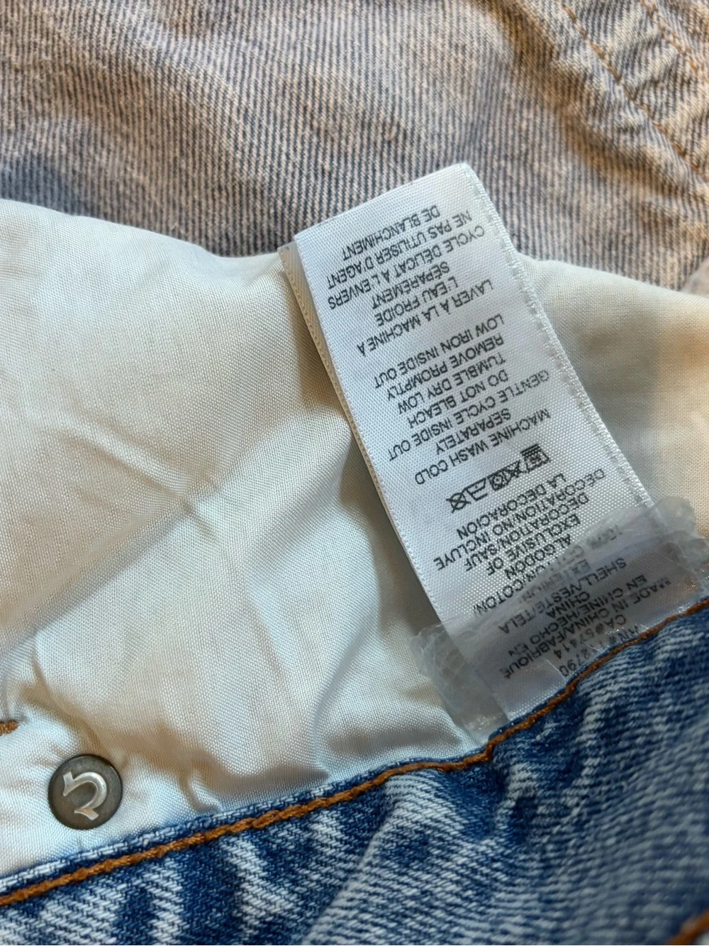 True Religion Vinny ultra baggy distressed Jeans light acid Wash Size 46